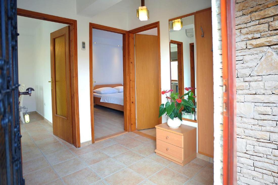 Apartmani Anita Medulin Exterior foto